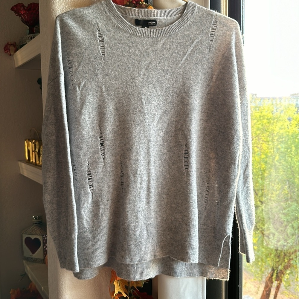 Aqua 100% cashmere cozy Soft factory distressed Grey sweater Size Small nwot